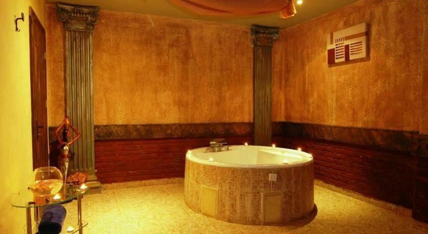 Andalucia Beach Hotel 엘레니테 외부 사진